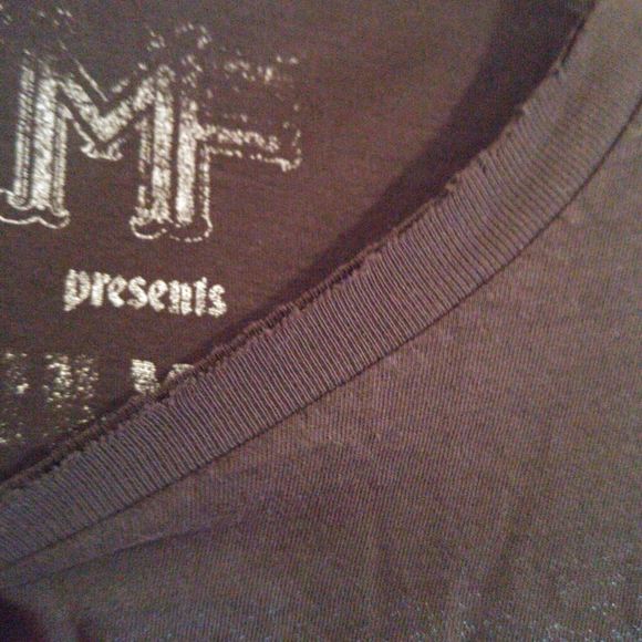 Distressed Iron Man 2 graphic tee size men's x-large - Picture 4 of 5